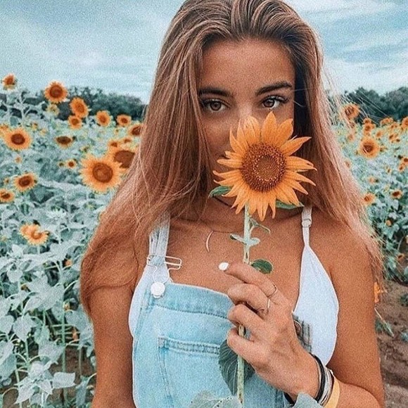 Meet your Posher, Samantha - Picture 1 of 1